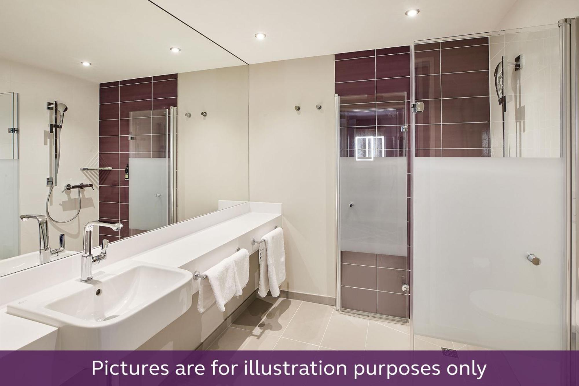 Premier Inn Luebeck City Stadtgraben エクステリア 写真