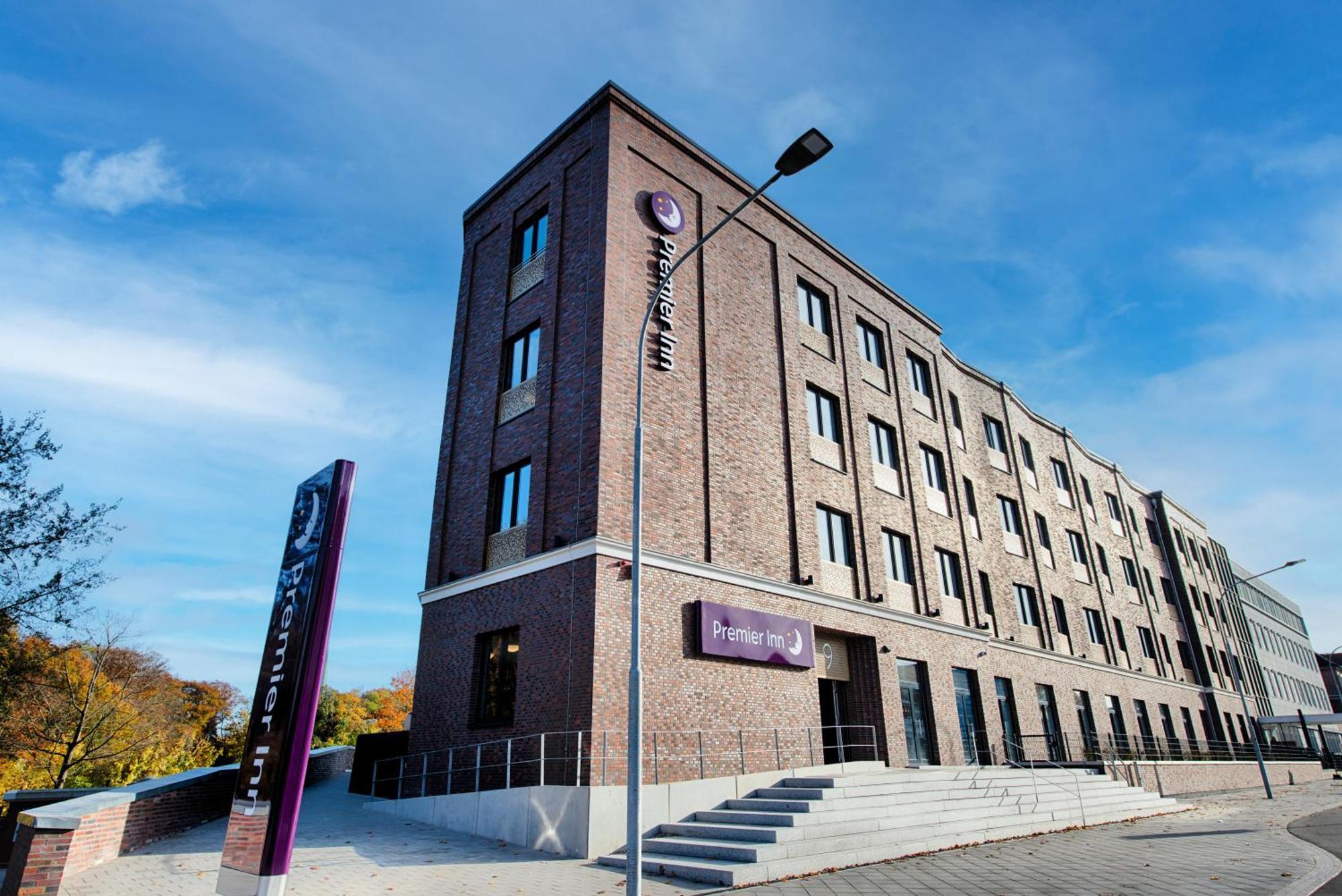 Premier Inn Luebeck City Stadtgraben エクステリア 写真