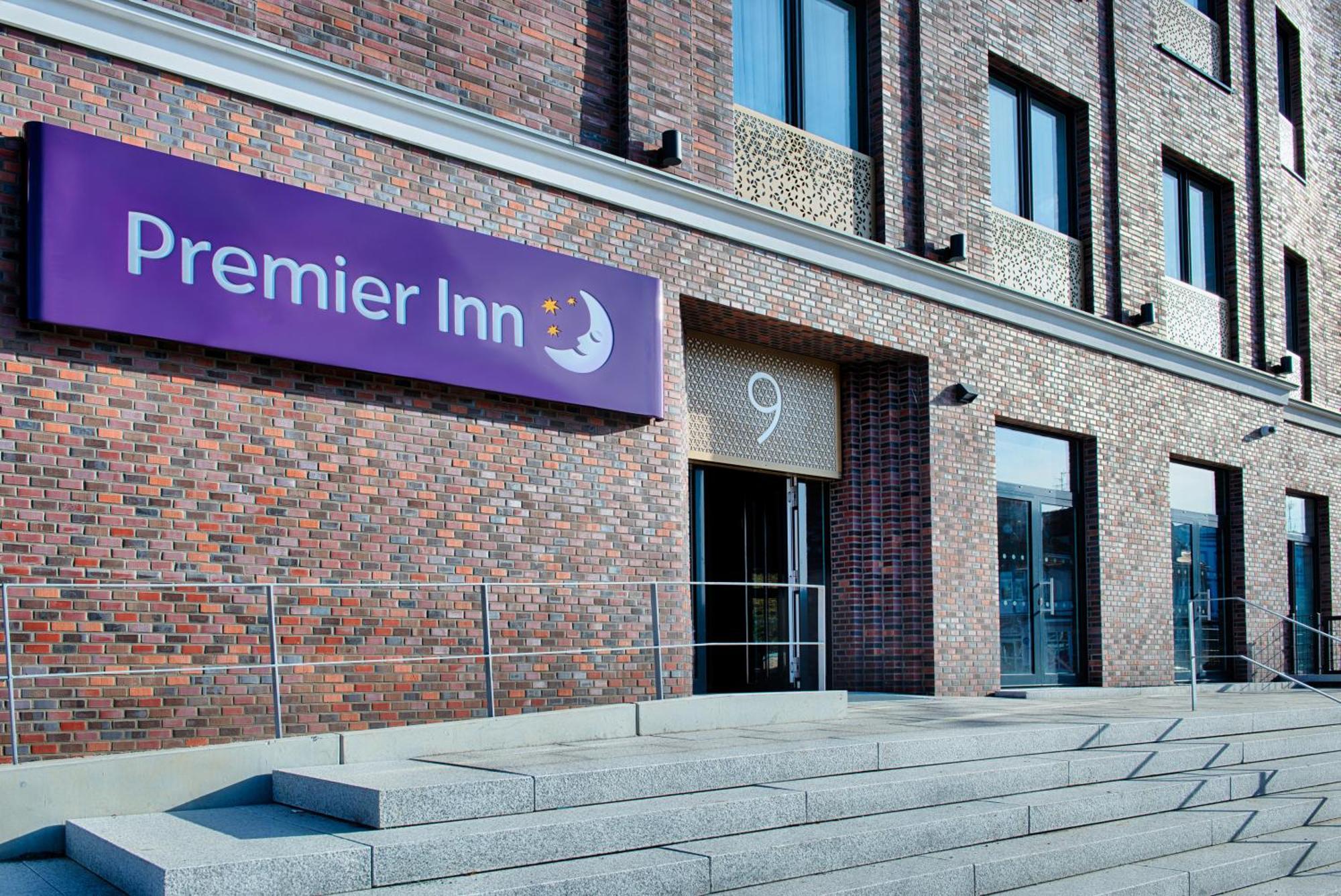 Premier Inn Luebeck City Stadtgraben エクステリア 写真